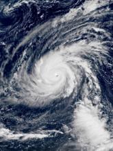 颱風“玉兔”在2018年10月25日8時50分的雲圖