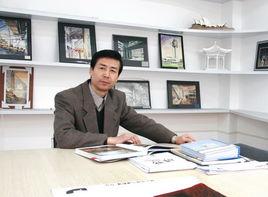 曹瑞林[鄭州輕院藝術設計學院環藝系主任]