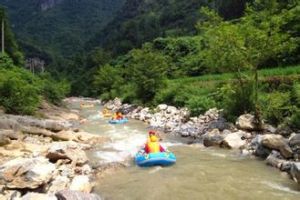 中壩河谷漂流