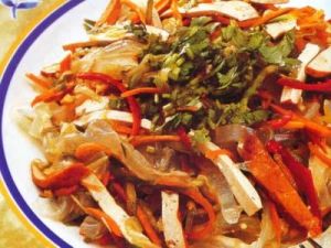 香乾拌粉皮 香乾拌粉皮