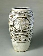 宋當陽峪窯剔花缸