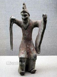 胡人舞俑 胡人舞俑