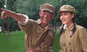 侯勇與邢宇飛劇照