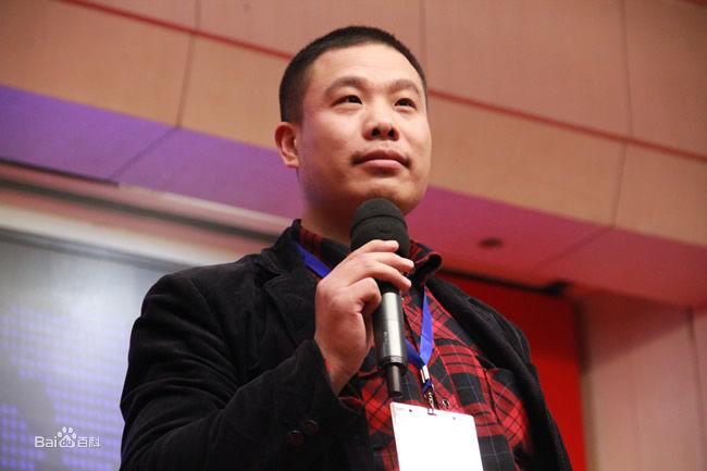 李實出席CCTV最佳商業模式獎頒獎典禮