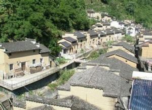 黃山屯村 黃山屯村