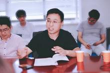 接受人民網專訪