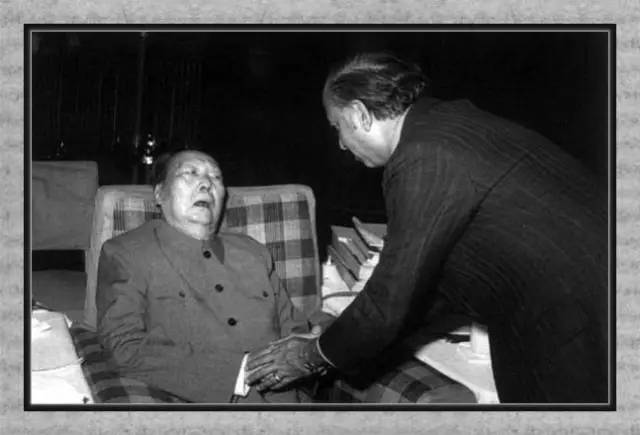 周總理追悼會 周總理追悼會