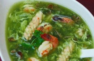 碧綠菠菜湯 碧綠菠菜湯