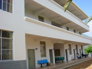 碳場自然村-鄉衛生院