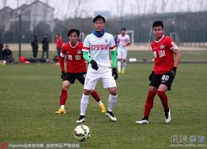 楊運[足球運動員]