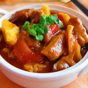 西紅柿土豆牛腩 西紅柿土豆牛腩