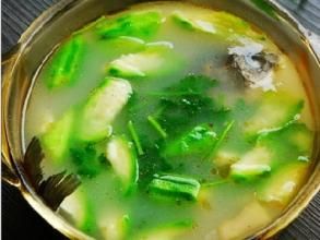 絲瓜魚湯 絲瓜魚湯
