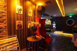 蘿莉的家(庭院啤酒廣場) 蘿莉的家(庭院啤酒廣場)