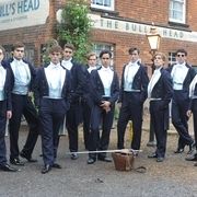 喧囂貴族 喧囂貴族