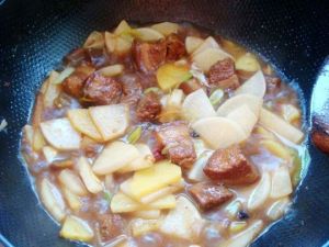 紅燒肉炒三樣 紅燒肉炒三樣