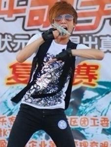 我最愛的人卻傷我最深 我最愛的人卻傷我最深