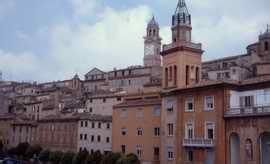 義大利馬切拉他美術學院