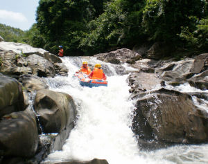 響水河漂流景區 響水河漂流景區