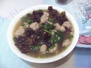 牛肉木耳湯 牛肉木耳湯
