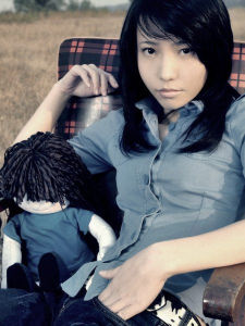 曹方[中國內地女歌手、詞曲創作人、音樂製作人]