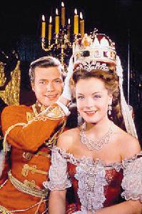 溫健[配音演員]