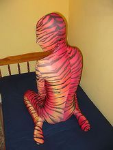 使用全包緊身衣的個人攝影