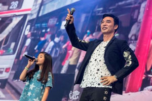 《在屋檐上跳舞》