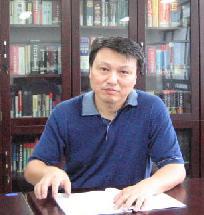 東華大學外語學院教授