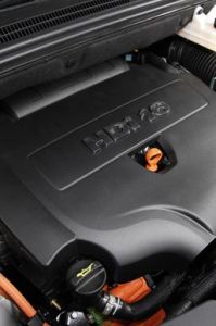 標緻3008 HYbrid4 上的HDI 發動機