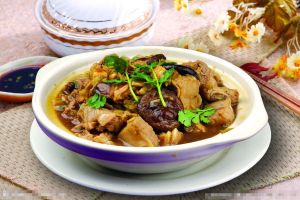 排骨香菇 排骨香菇