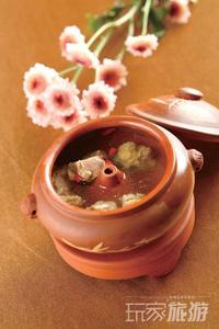 七彩雲南大酒樓