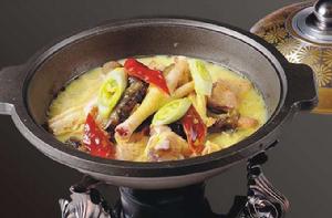 土雞煨海參 土雞煨海參