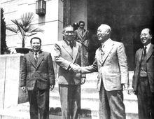 1947年，吳鐵城（右二）會見來訪的李承晚