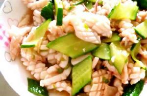 黃瓜炒魷魚乾 黃瓜炒魷魚乾