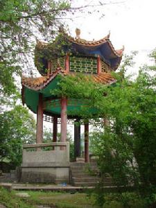 （圖）中國工農紅軍二六軍團會師大會紀念亭