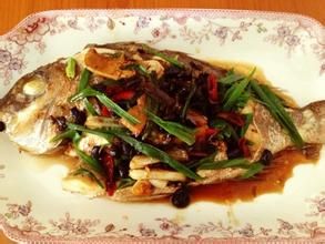 加力魚燉包心菜 加力魚燉包心菜