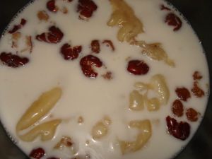 沙苑子魚膠湯 沙苑子魚膠湯