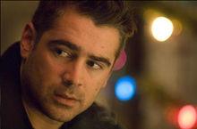 《自豪與榮耀》劇照