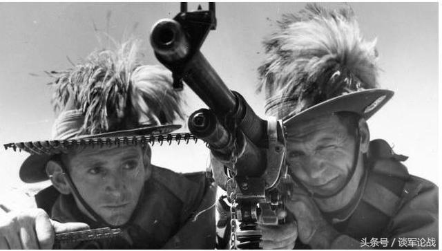 為了消滅世界上第二大鳥類,這個國家竟然動用了炮兵團士兵 為了消滅世界上第二大鳥類,這個國家竟然動用了炮兵團士兵