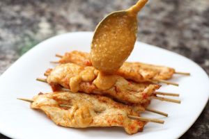 沙爹雞球 沙爹雞球