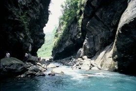 知本溪大峽谷 知本溪大峽谷