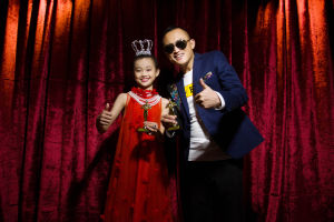 中國好爸爸馮永利和女兒馮靖涵