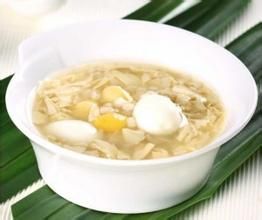 白果腐竹薏米糖水 白果腐竹薏米糖水