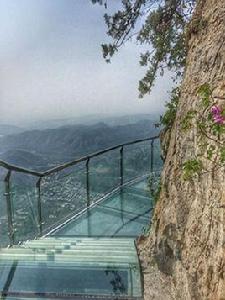 雲台山玻璃棧道 雲台山玻璃棧道
