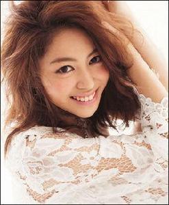 楓[日本女性模特]