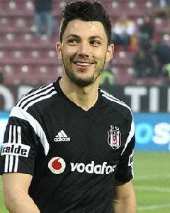 托爾加伊·阿爾斯蘭