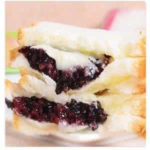 紫米香芋麵包 紫米香芋麵包