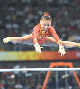 競技體操女子高低槓