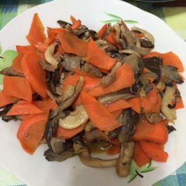 蘿蔔絲炒蘑菇 蘿蔔絲炒蘑菇