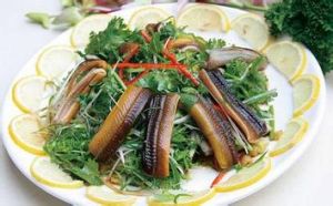 益智鱔段 益智鱔段